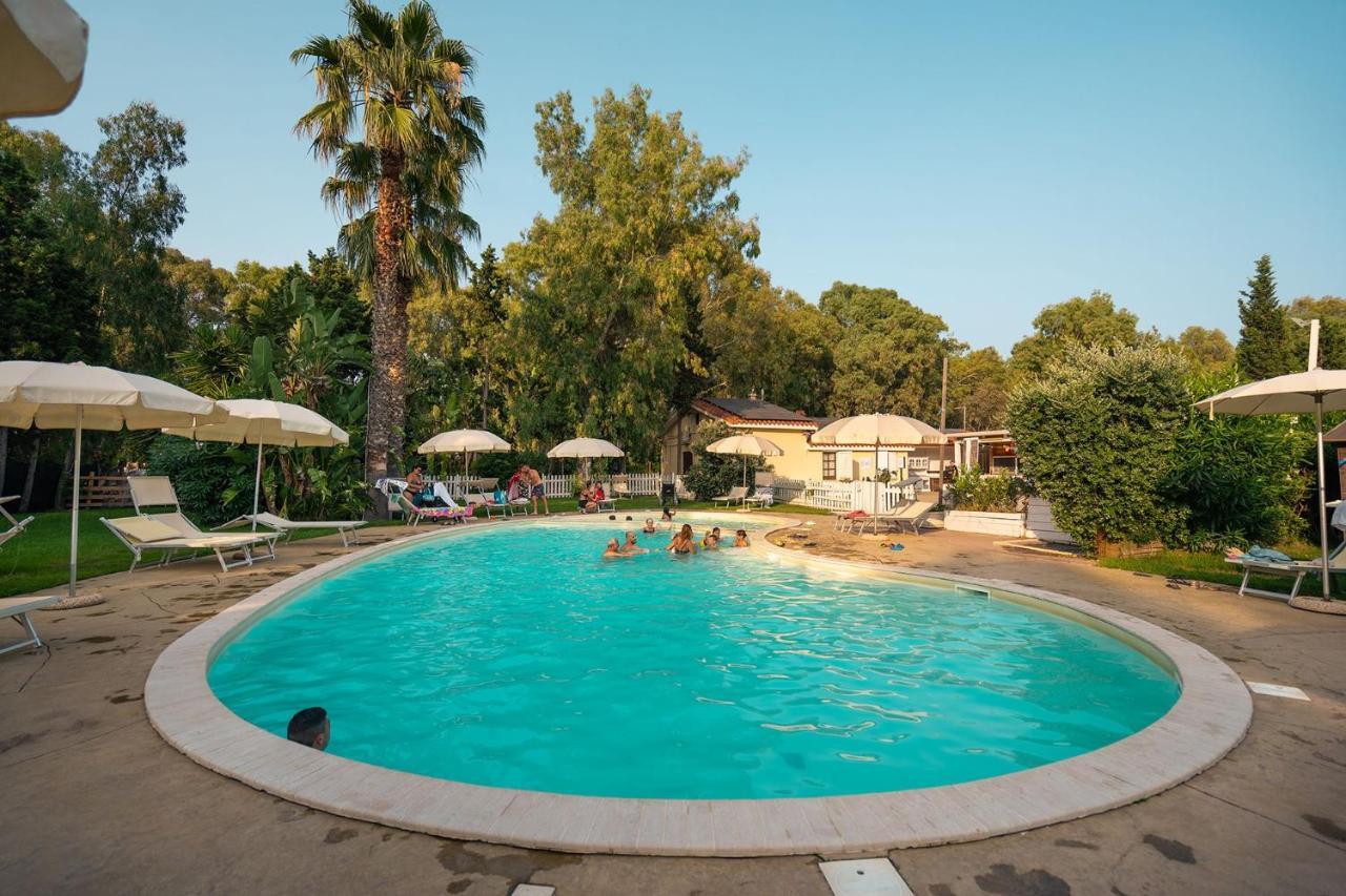 Kampaoh Flumendosa Tente de luxe Santa Margherita di Pula
